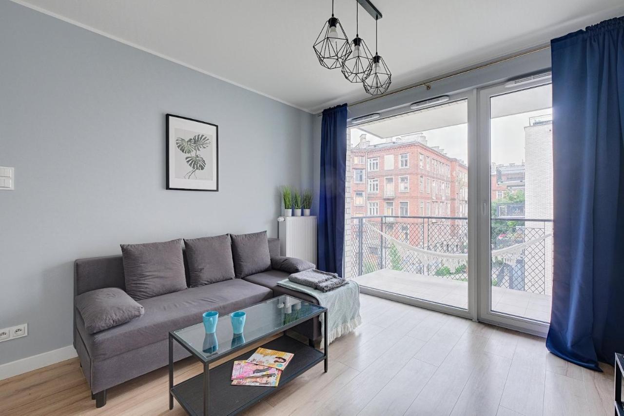 Apartamento 2Br Apt Strzelecka 24 With Balcony Varsovia Exterior foto
